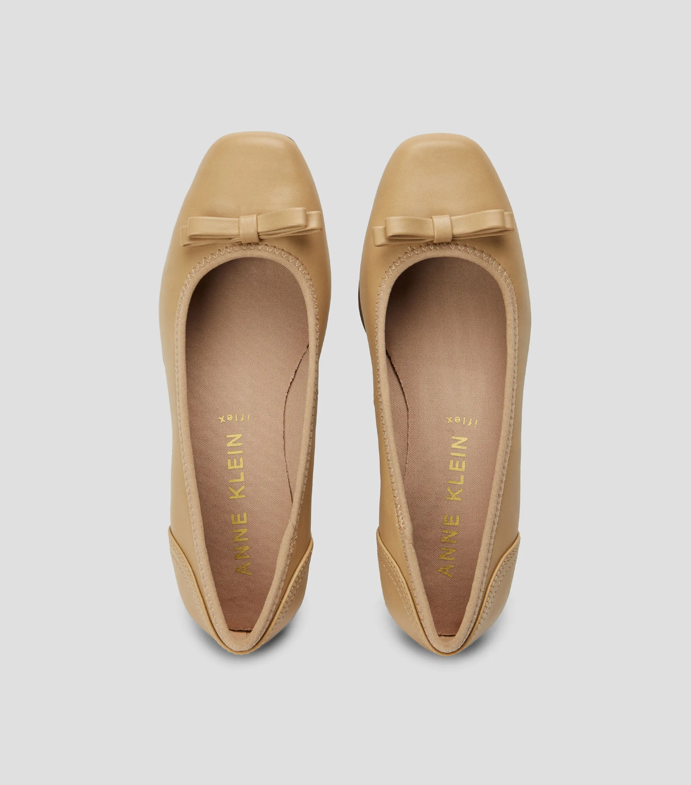 Ak Anne Klein Flats con Moño al frente Mujer