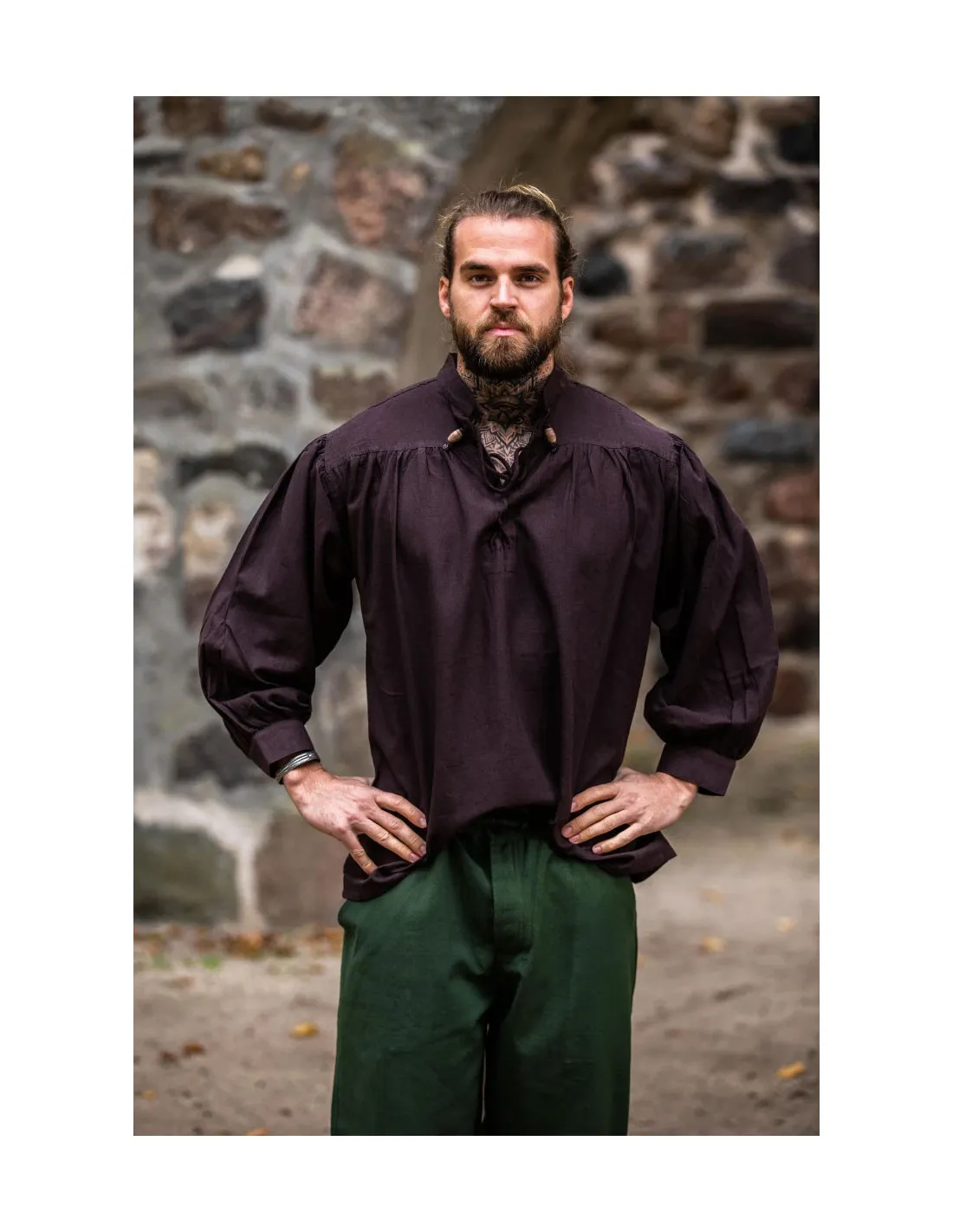 Camisa medieval marrón corte ancho