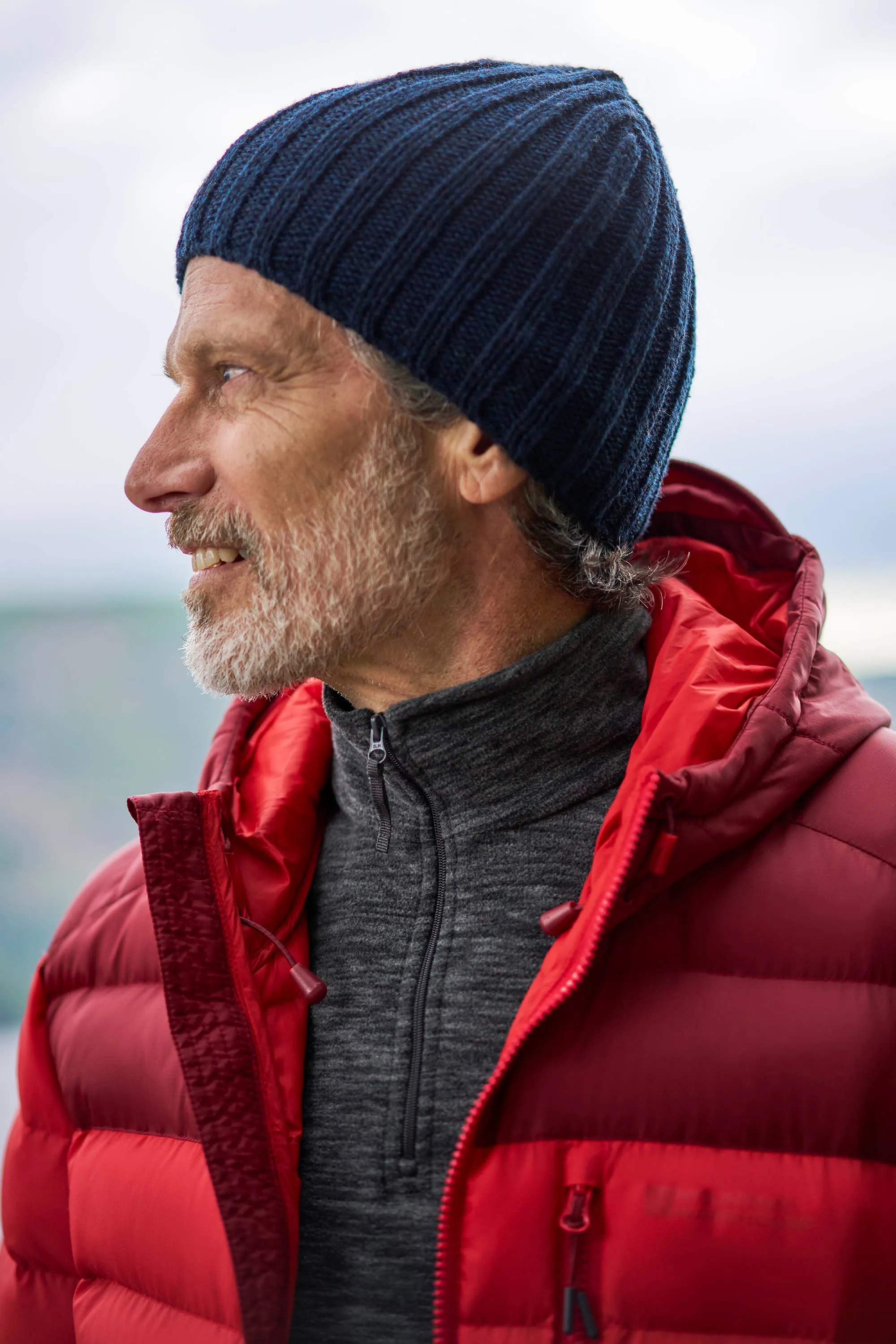 Gorro con forro de piel para hombre