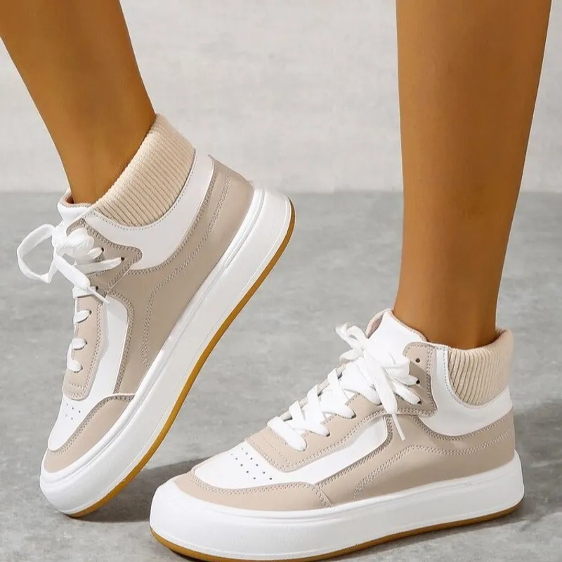 High Top White para mujeres, 2024 zapatos deportivos casuales versátiles de primavera y otoño, zapatos de tablero gruesos con so