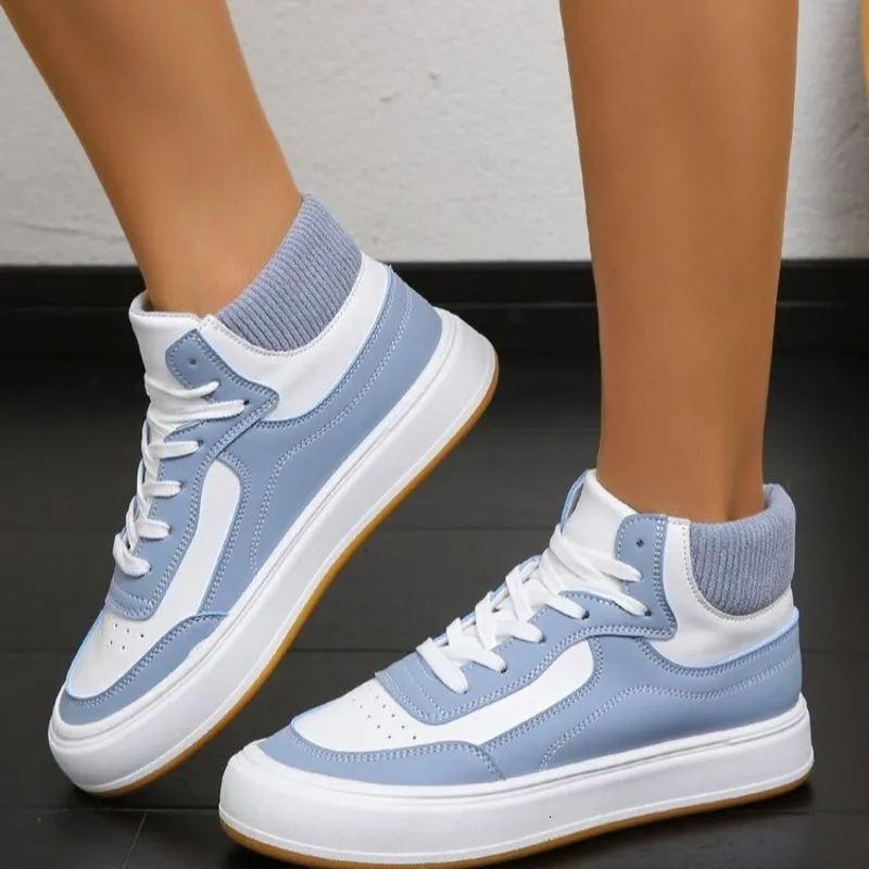 High Top White para mujeres, 2024 zapatos deportivos casuales versátiles de primavera y otoño, zapatos de tablero gruesos con so