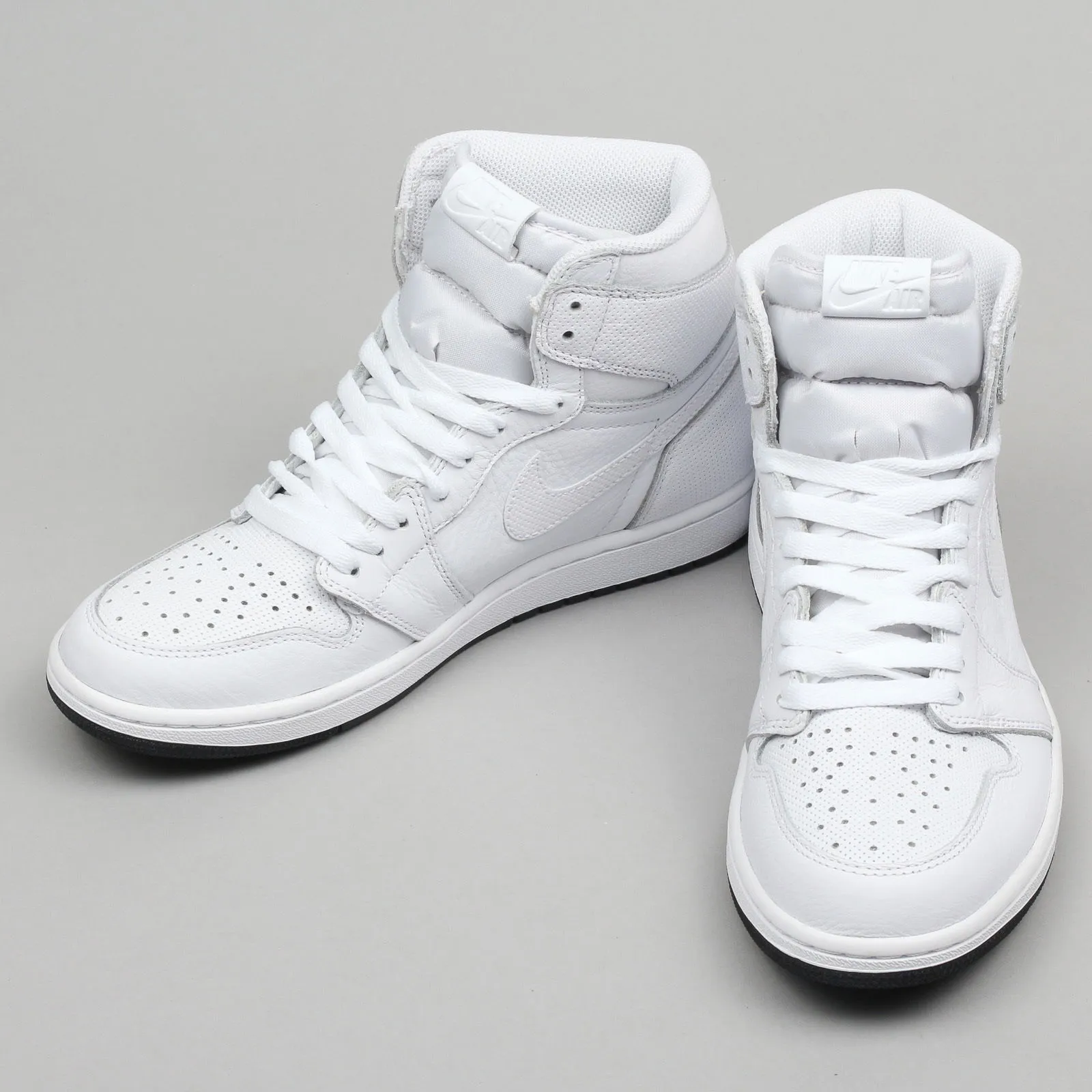 Jordan Air Jordan 1 Retro High OG "White Perforated"