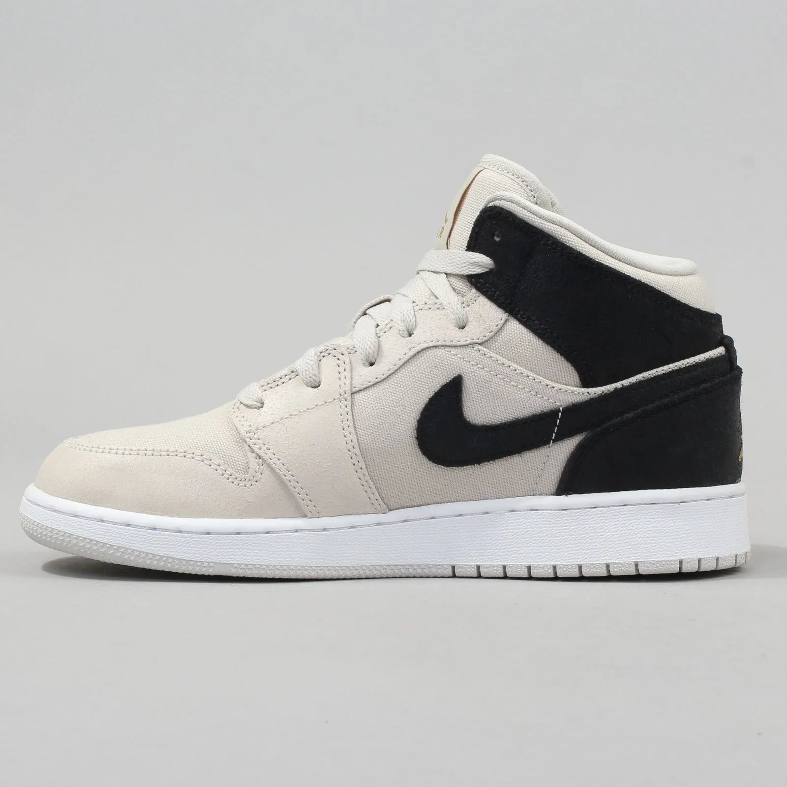 Jordan Air Jordan 1 Retro Mid ''Light Bone'' GS