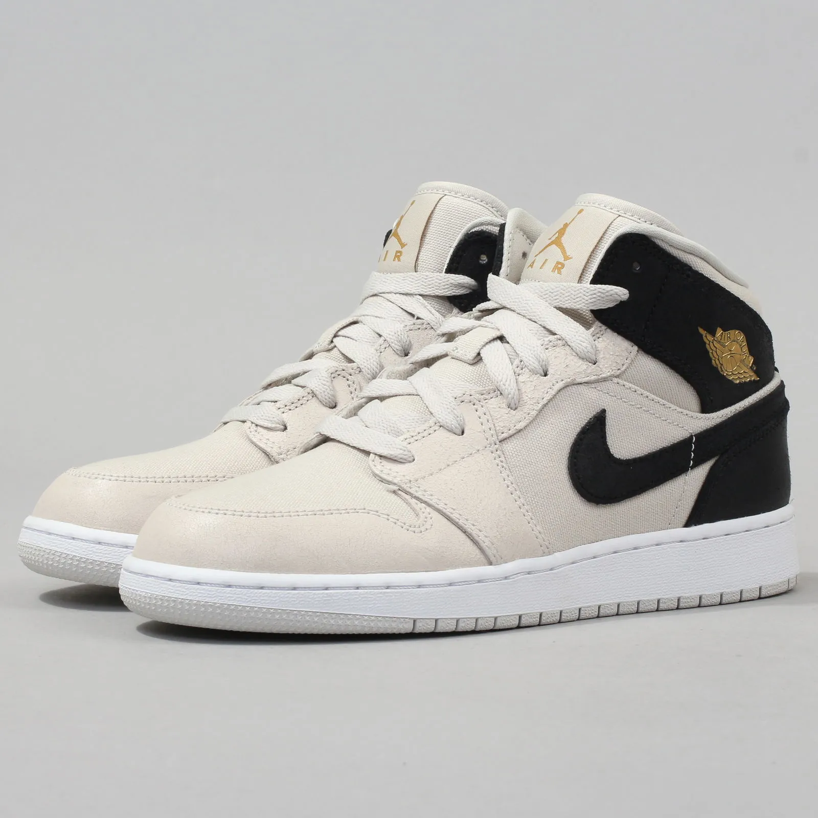 Jordan Air Jordan 1 Retro Mid ''Light Bone'' GS