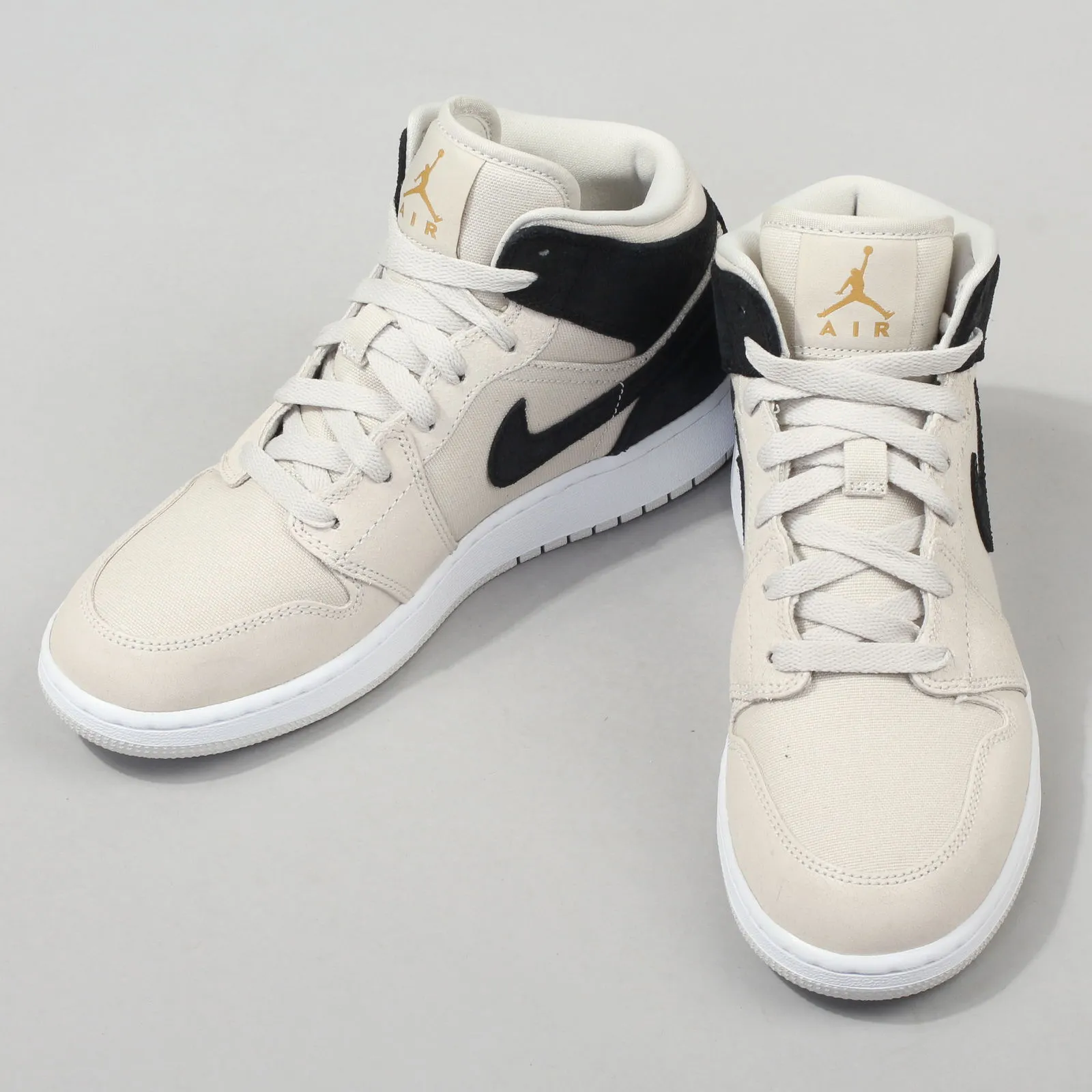 Jordan Air Jordan 1 Retro Mid ''Light Bone'' GS