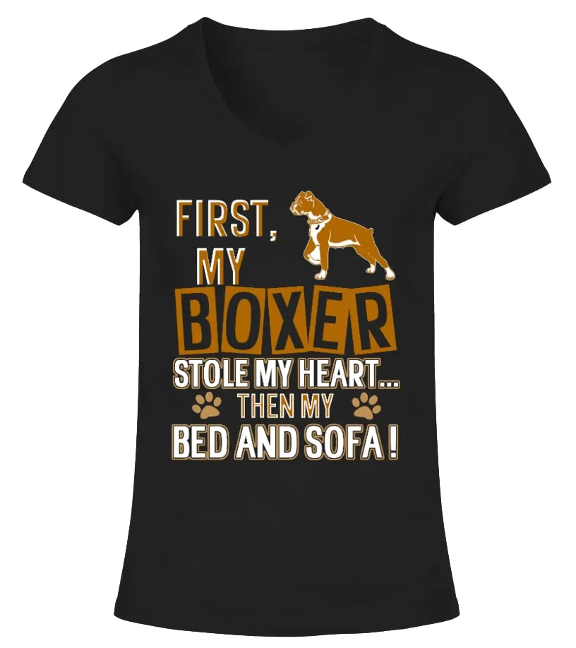 MY BOXER STOLE MY HEART TSHIRT CAMISETA CUELLO PICO MUJER