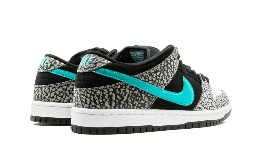 Nike SB Dunk Low atmos Elephant