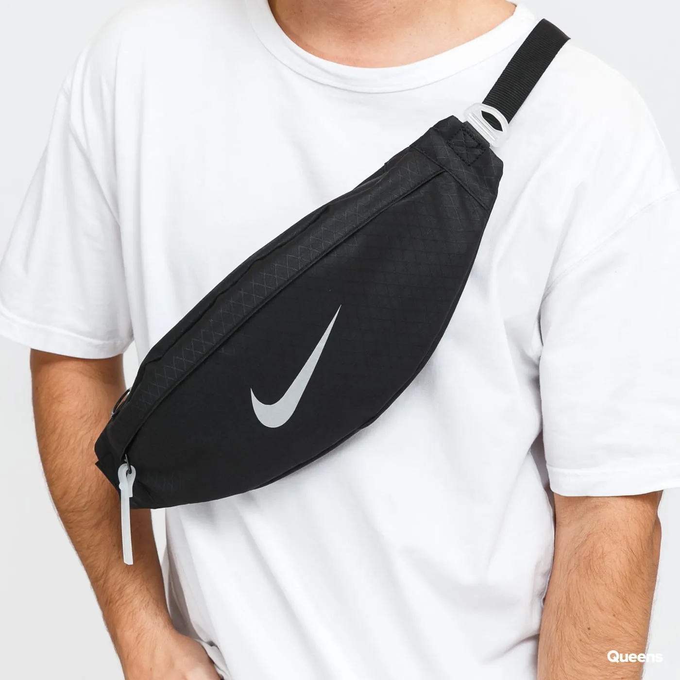 Nike Sportswear Heritage Winterized Waistpack