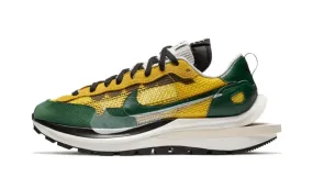 Nike Vaporwaffle sacai Tour Yellow Stadium Green