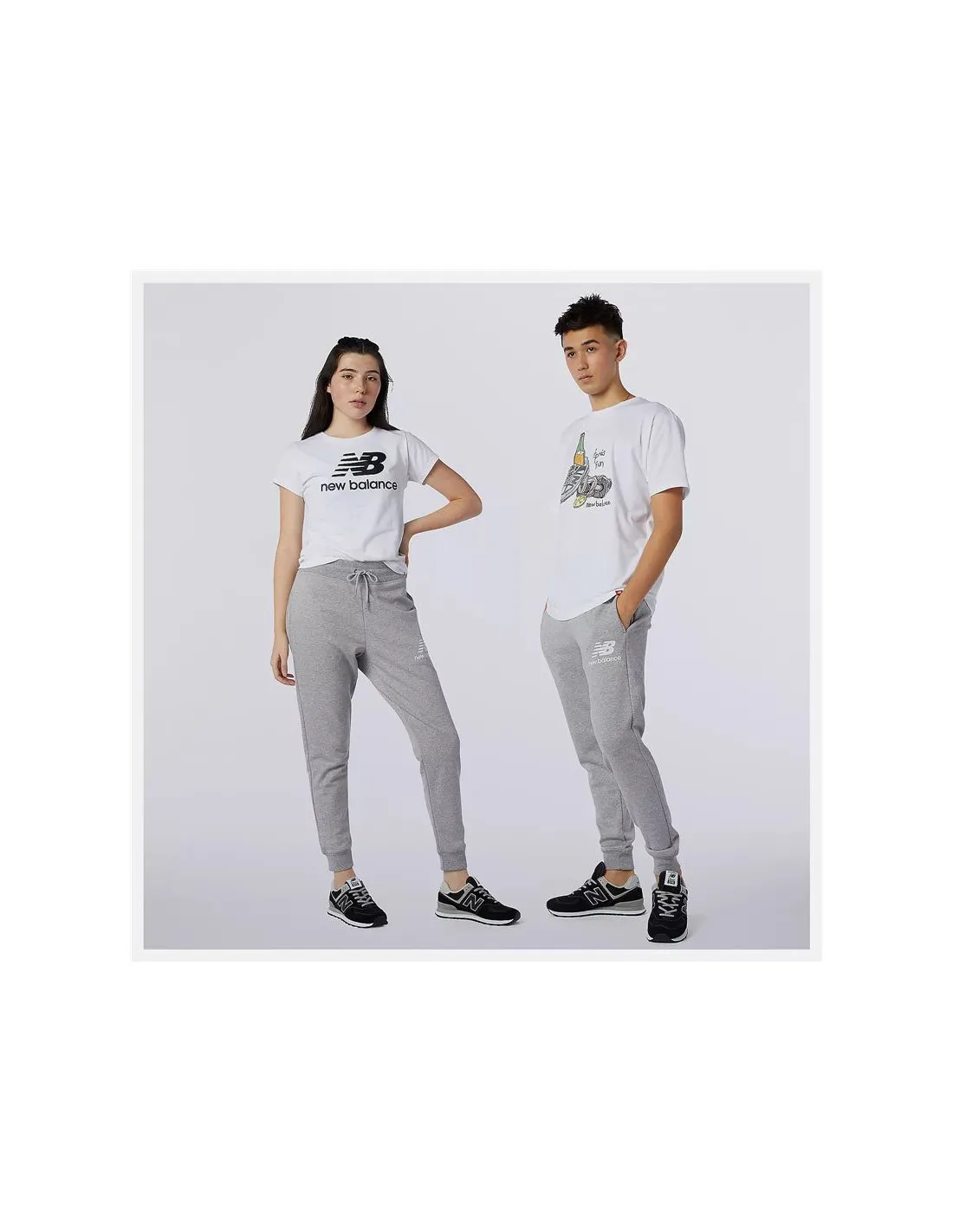 Pantalones New Balance Essential Stack Logo Gris