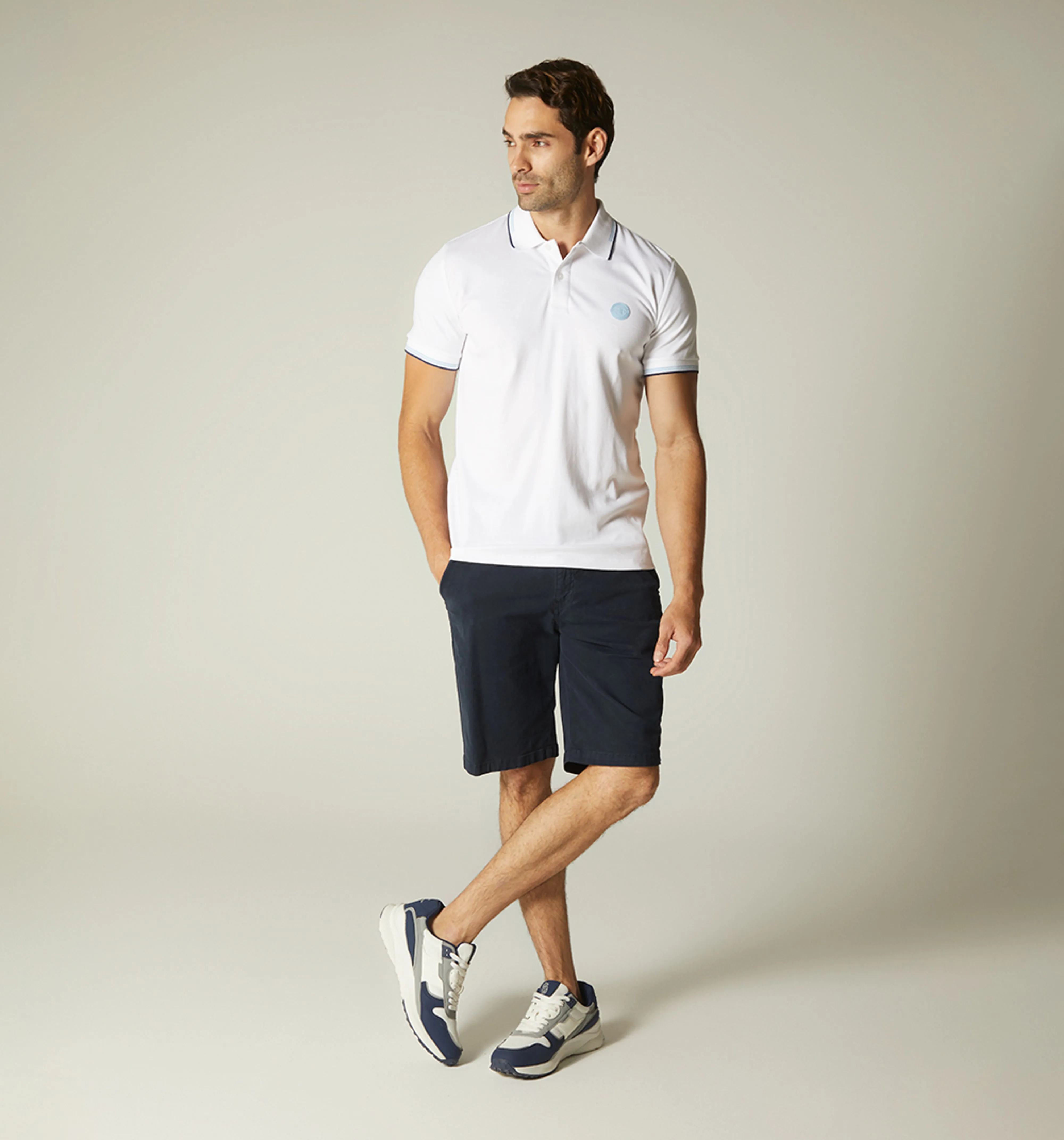 Polo para hombre con sello