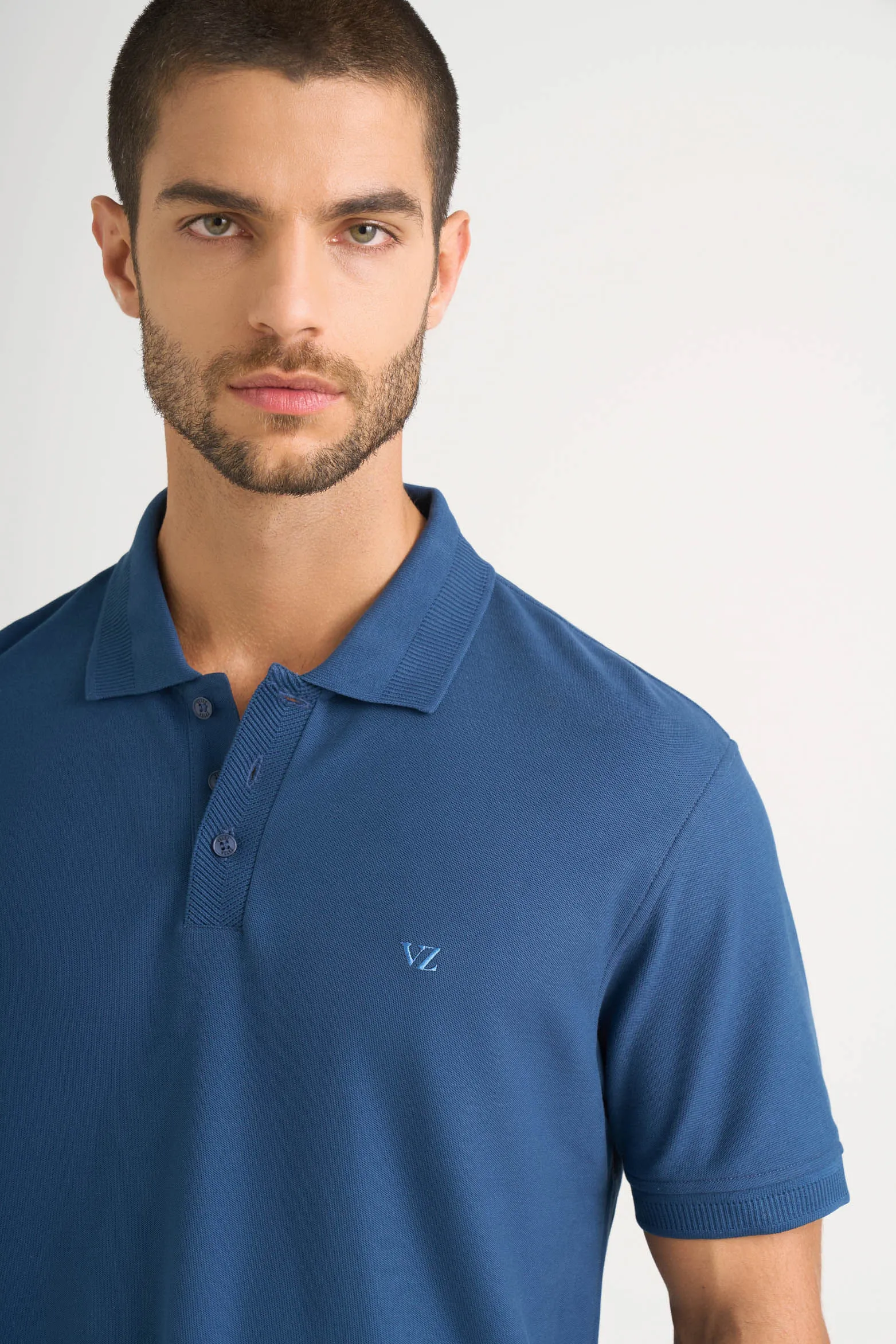 Polo para hombre semi fit detalle jacquard