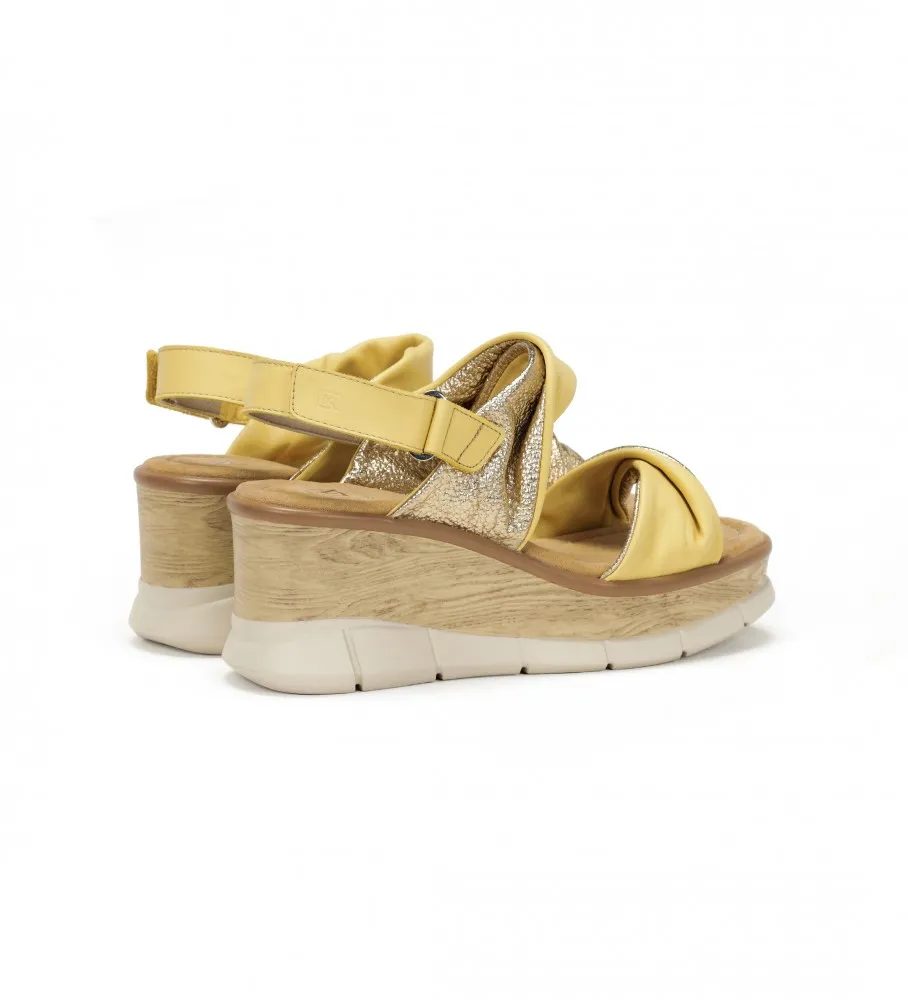 Sandalias de Piel Saray D9004 amarillo -Altura cuña 8cm-