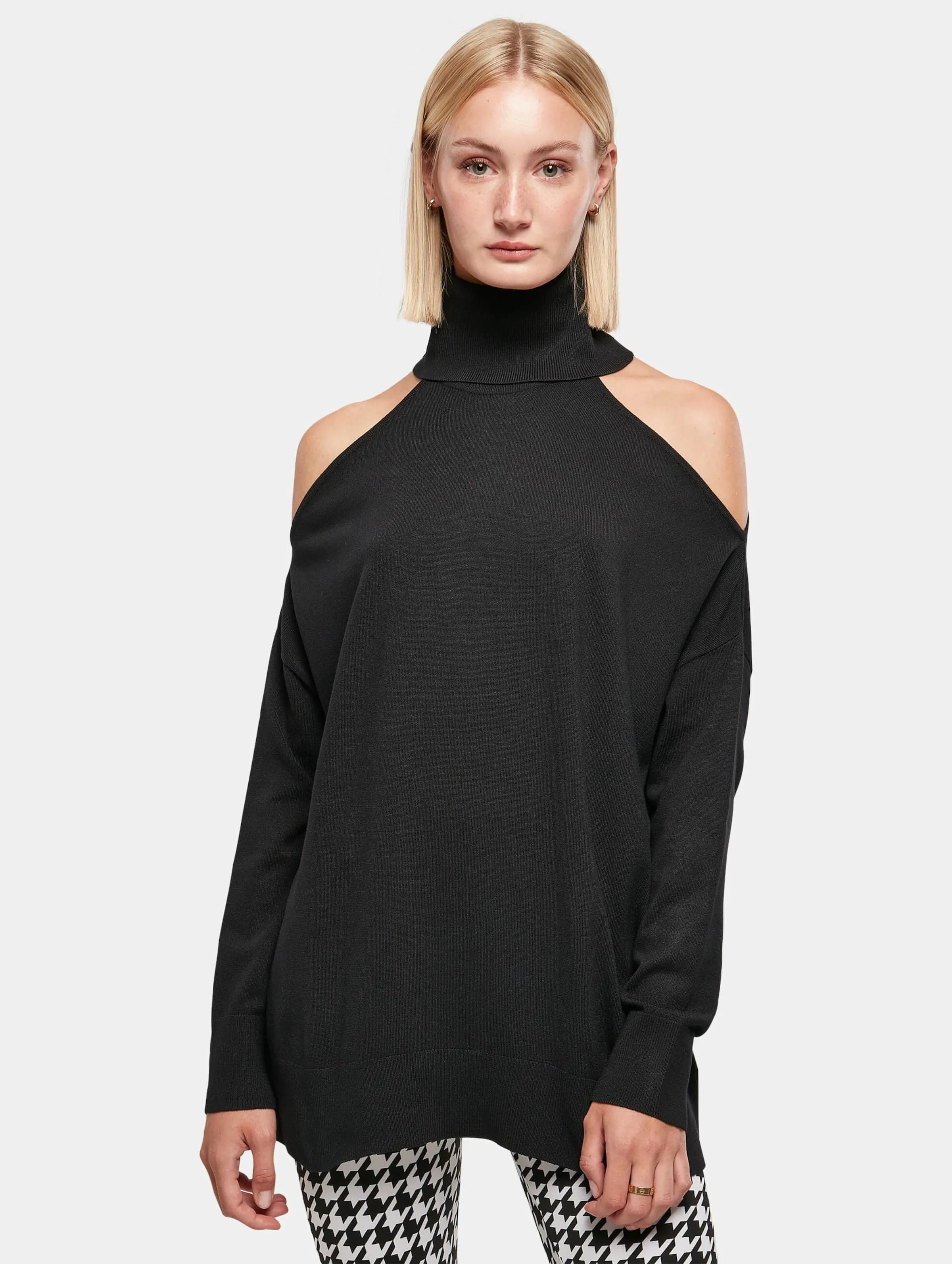 Urban Classics Ladies Cold Shoulder Turtelneck