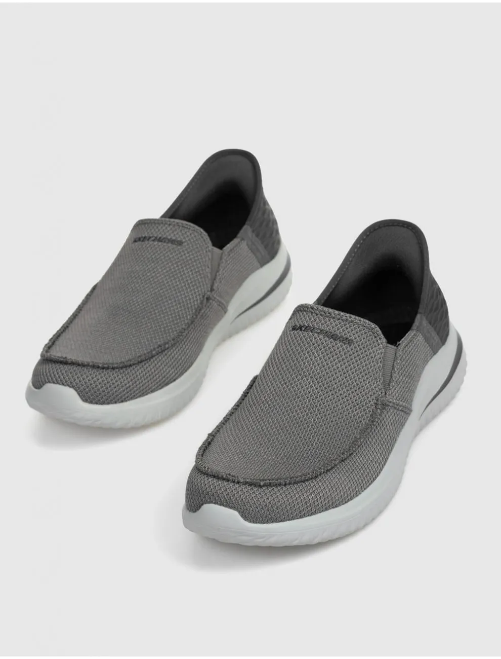 Zapatilla Skechers Slip-ins: Delson 3.0 - Cabrino Gris