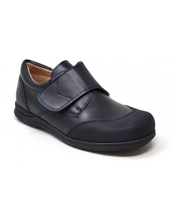 ZAPATO COLEGIAL PIEL NIÑO CARLETA 7078