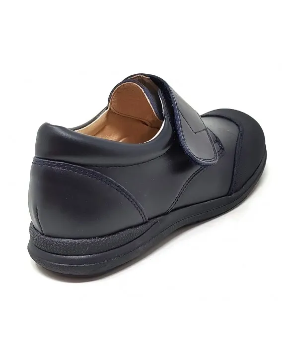 ZAPATO COLEGIAL PIEL NIÑO CARLETA 7078